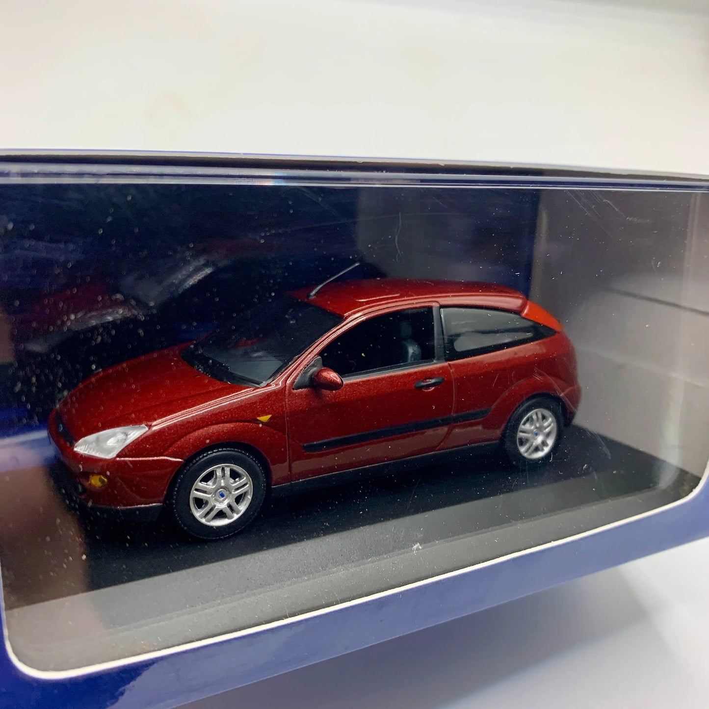 Iconic Ford Focus Collectable Classic Cars 1/43 Scale Cars Stock Car & Banger Toy Tracks