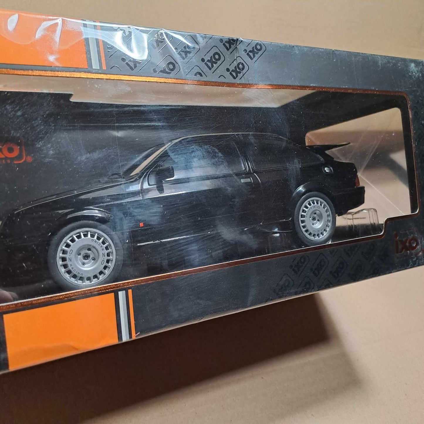 Ford Sierra RS Cosworth 1987 Collectable Cars 1/18 Scale Cars Stock Car & Banger Toy Tracks
