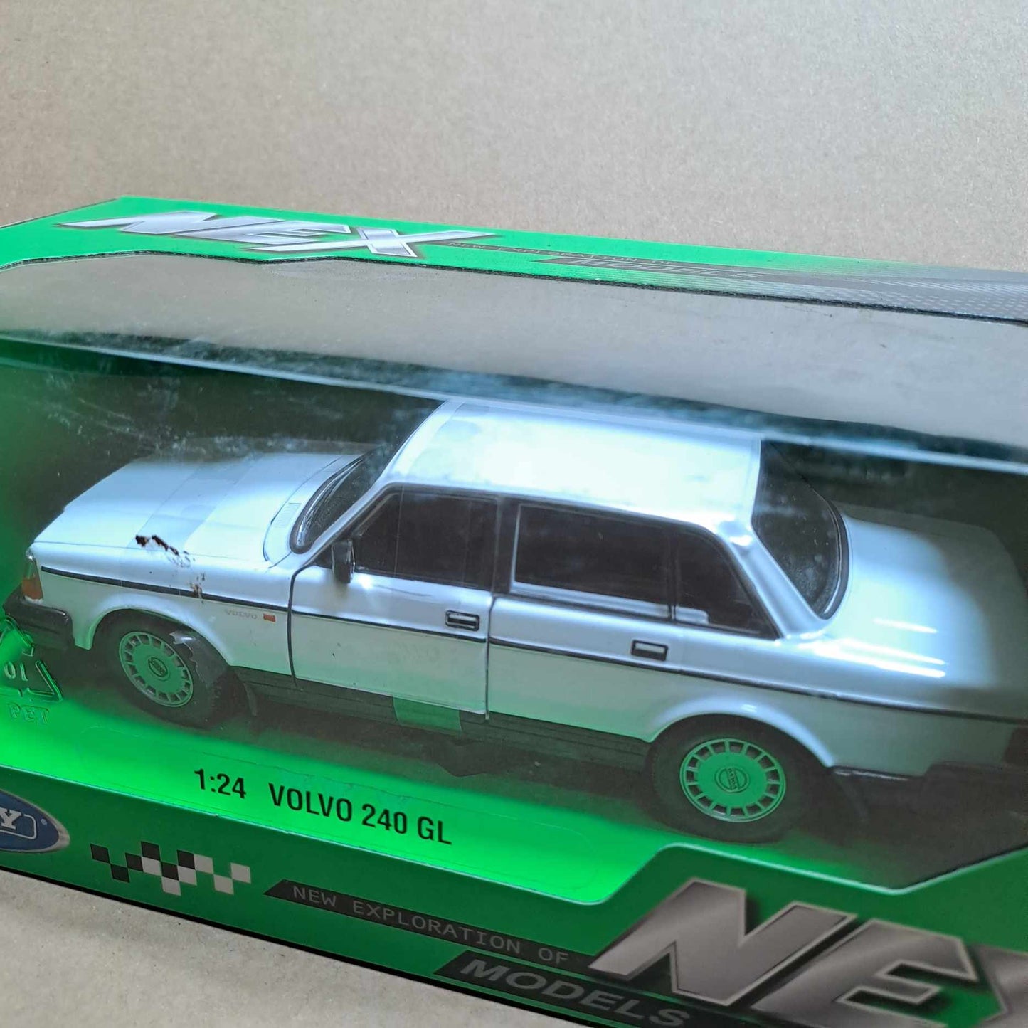 NEX Models Volvo 240 GL 1/24 Scale Cars Stock Car & Banger Toy Tracks
