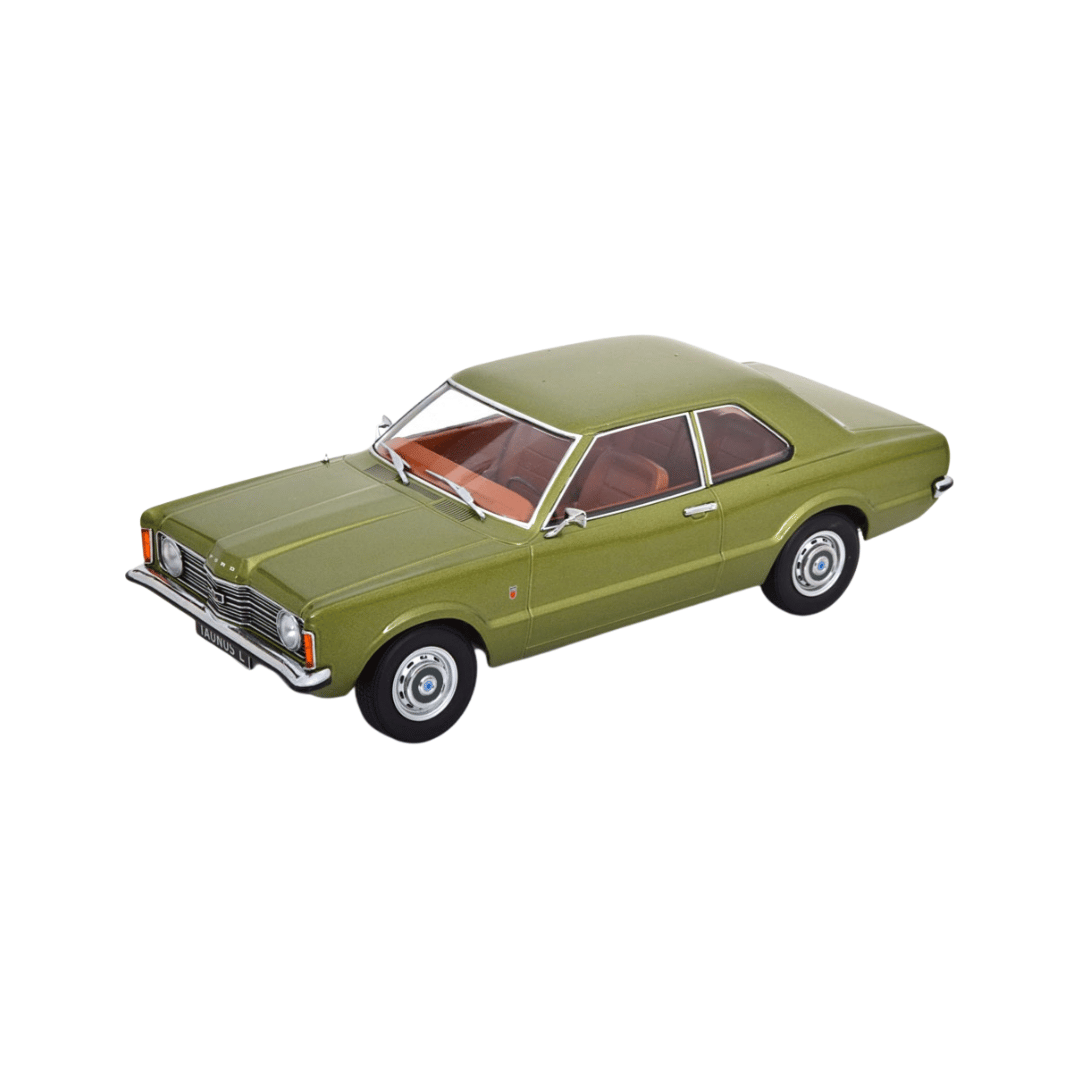 Taunus L Limousine 1971 Collectable Cars 1/18 Scale