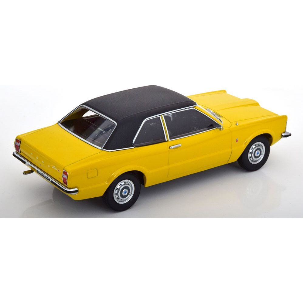 Taunus L Limousine 1971 Collectable Cars 1/18 Scale