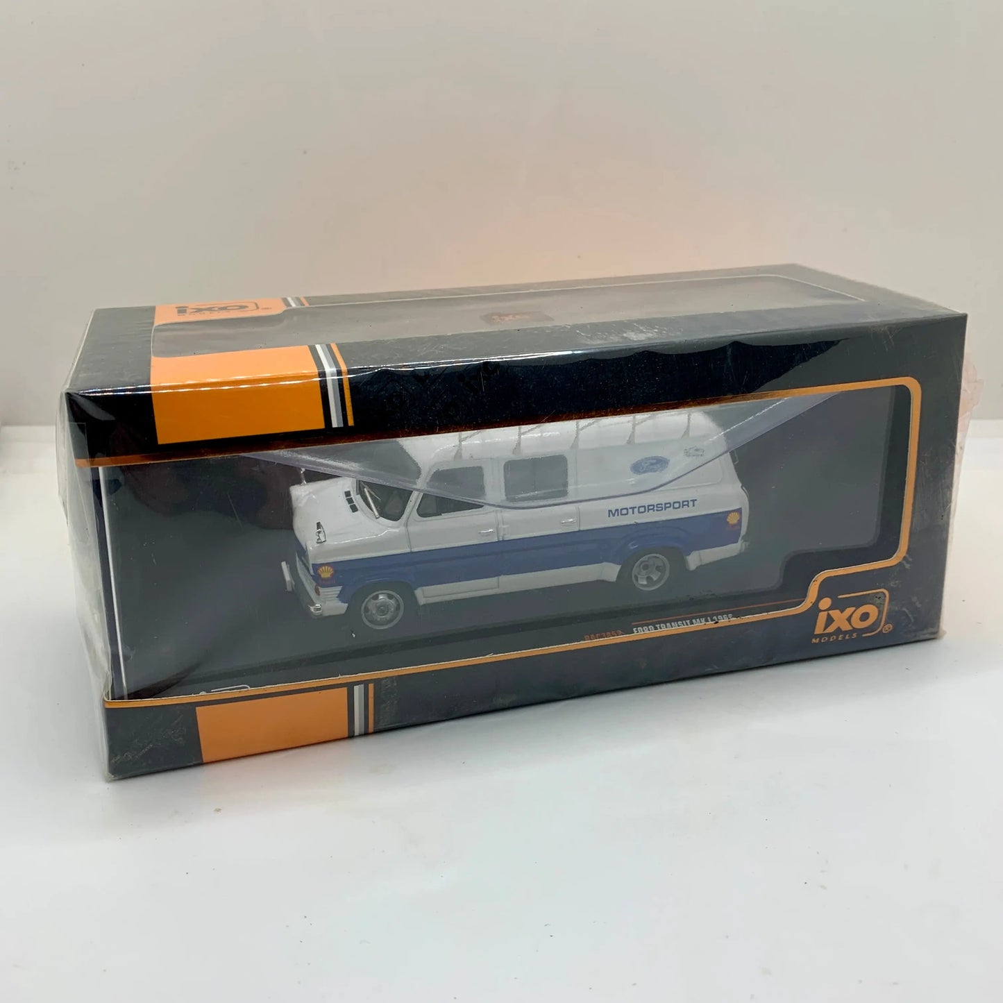 Iconic Ford Transit MK1 1966 1/43 Scale  Cars Stock Car & Banger Toy Tracks