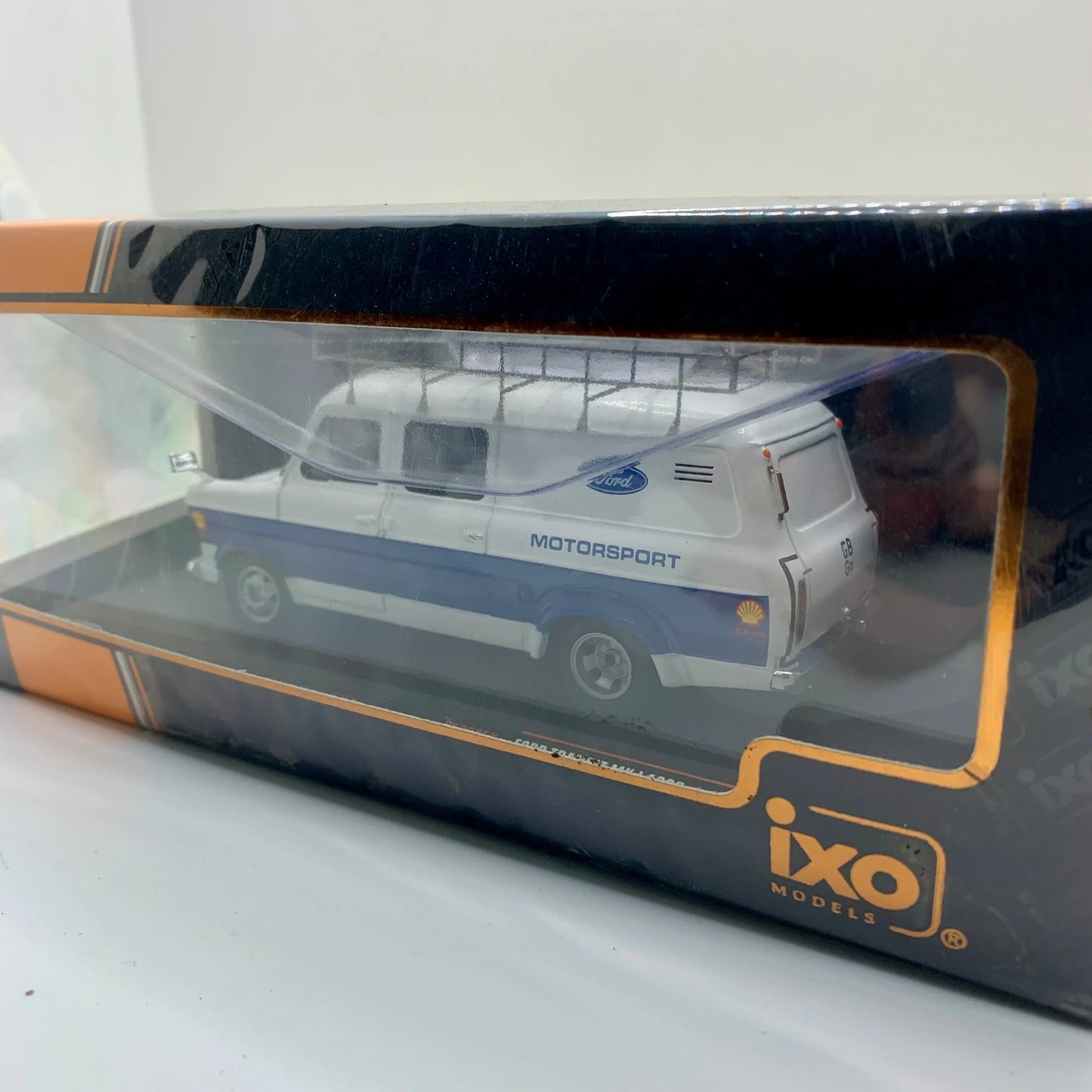 Iconic Ford Transit MK1 1966 1/43 Scale  Cars Stock Car & Banger Toy Tracks