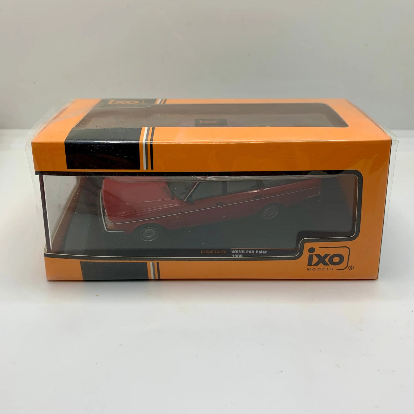 Iconic Volvo 240 Polar 1988 1/43 Scale  Cars Stock Car & Banger Toy Tracks