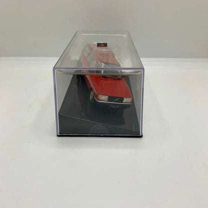 Iconic Volvo 240 Polar 1988 1/43 Scale  Cars Stock Car & Banger Toy Tracks