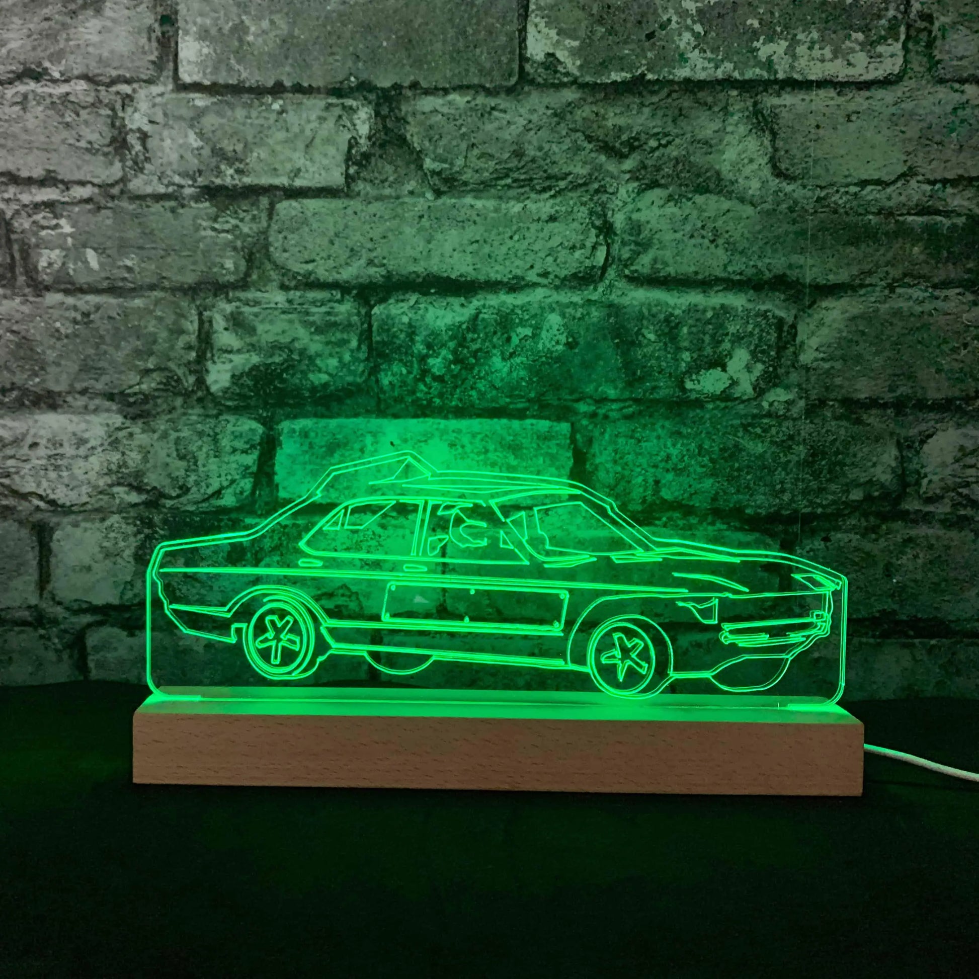 Granada Mk2 Banger Night Light - Large Wooden Base - Night Lights & Ambient Lighting - Stock Car & Banger Toy Tracks