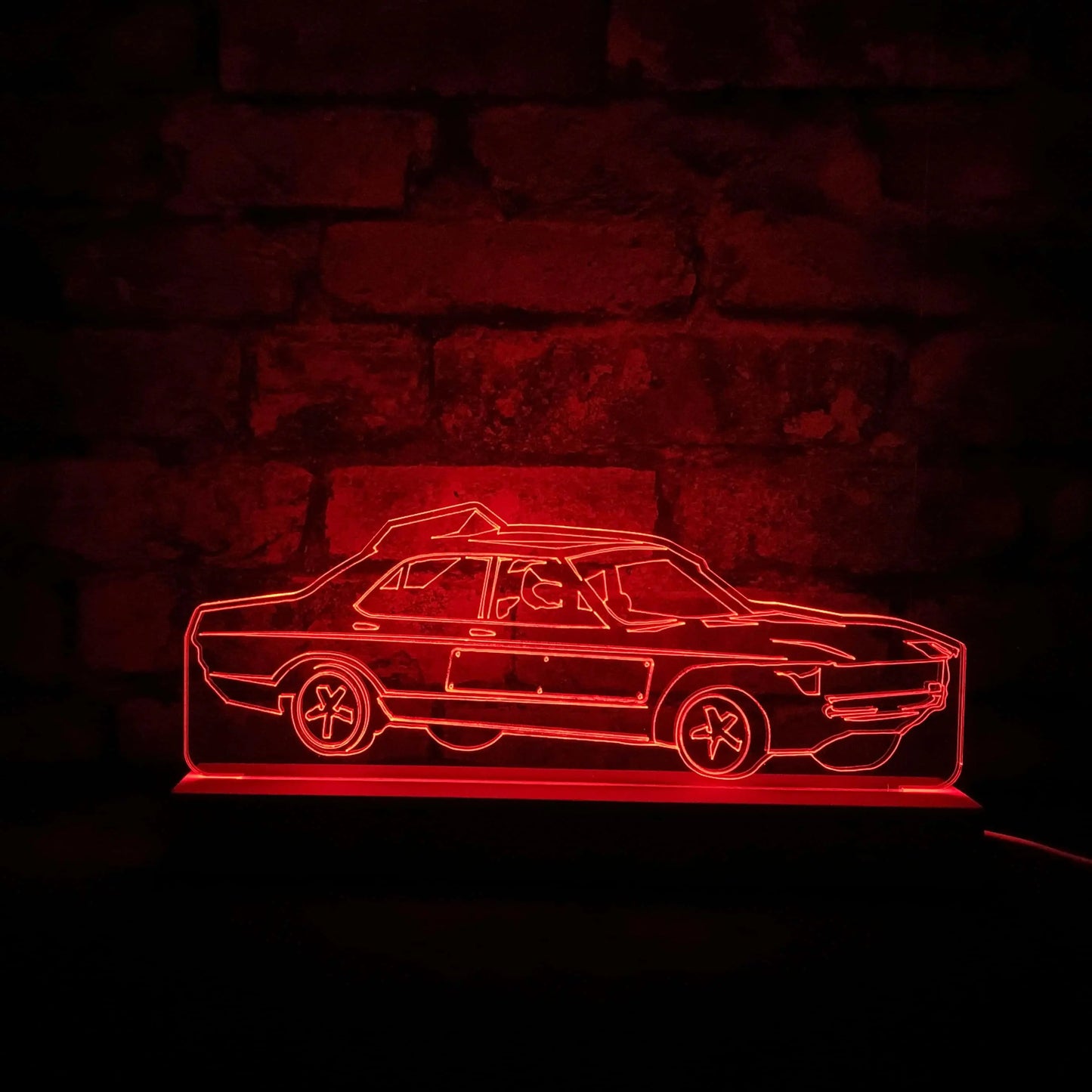 Granada Mk2 Banger Night Light - Large Wooden Base - Night Lights & Ambient Lighting - Stock Car & Banger Toy Tracks